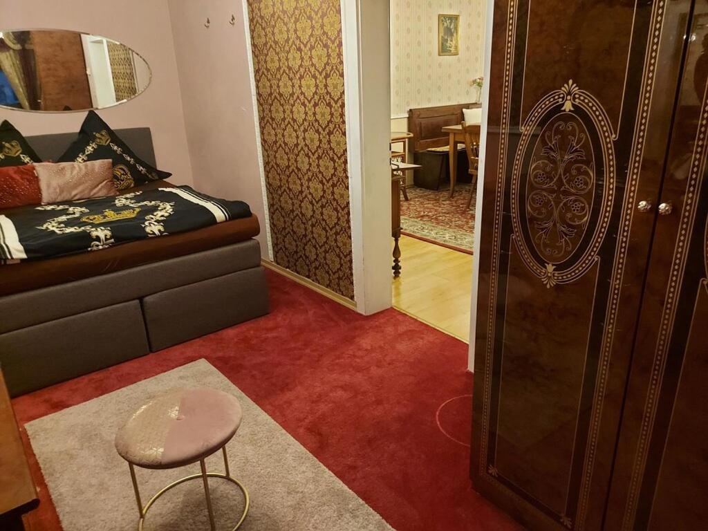 Schloss Weichs Zu Regensburg Mit 2Schlafzimmer Parkplatz Internet 75Qm Zentrum Exterior foto